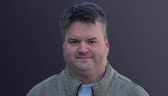 YugabyteDB_KubeCon_Jim_Headshot_240x140