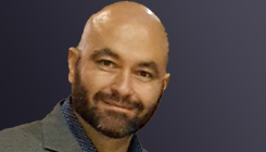 YugabyteDB_KubeCon_Luis_Headshot_240x140